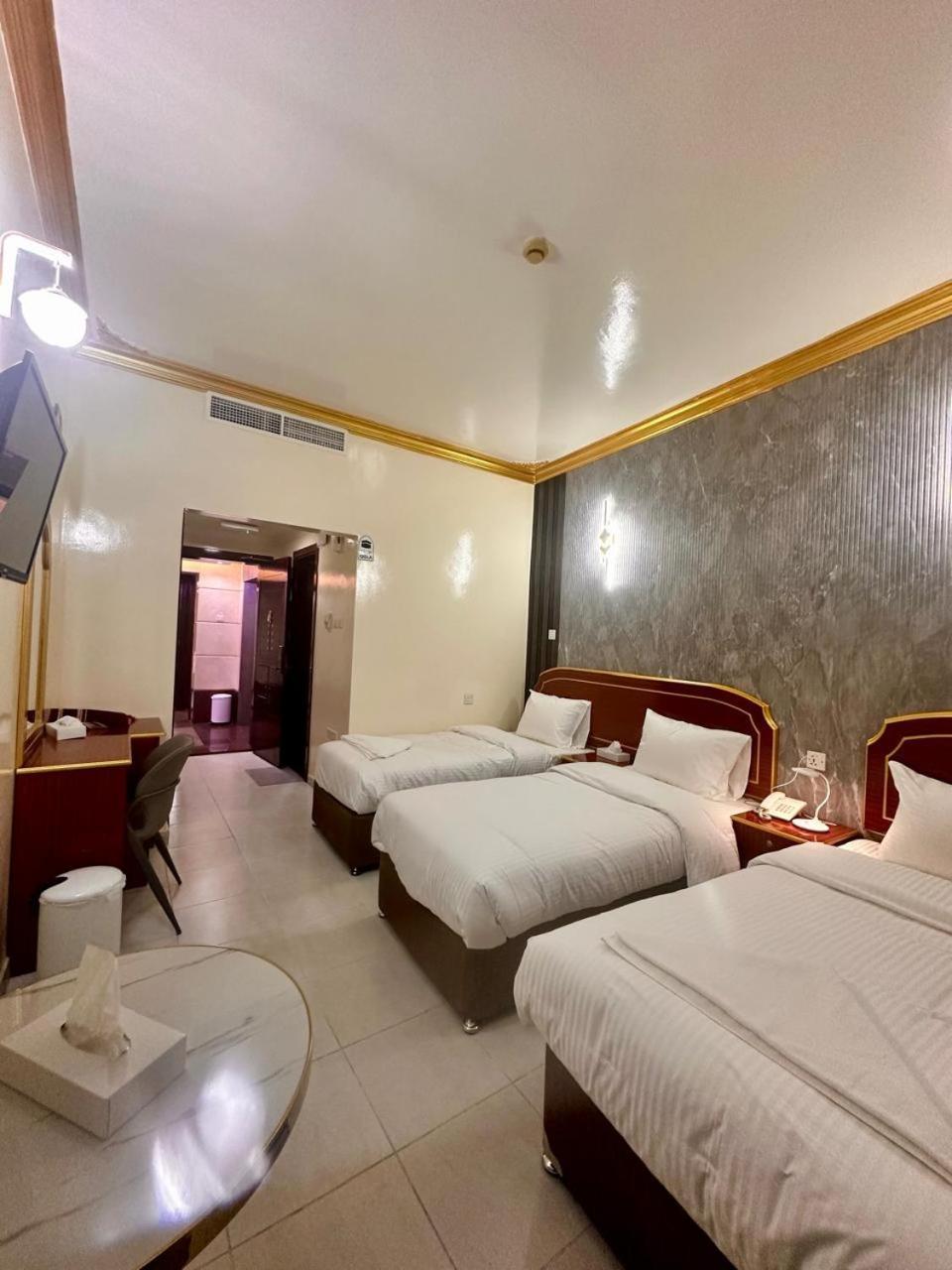 Galaxy Star Hotel Дубай Экстерьер фото