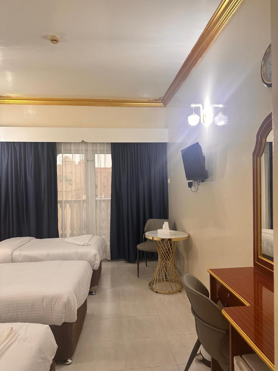 Galaxy Star Hotel Дубай Экстерьер фото